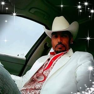 Meet your Posher, Paez